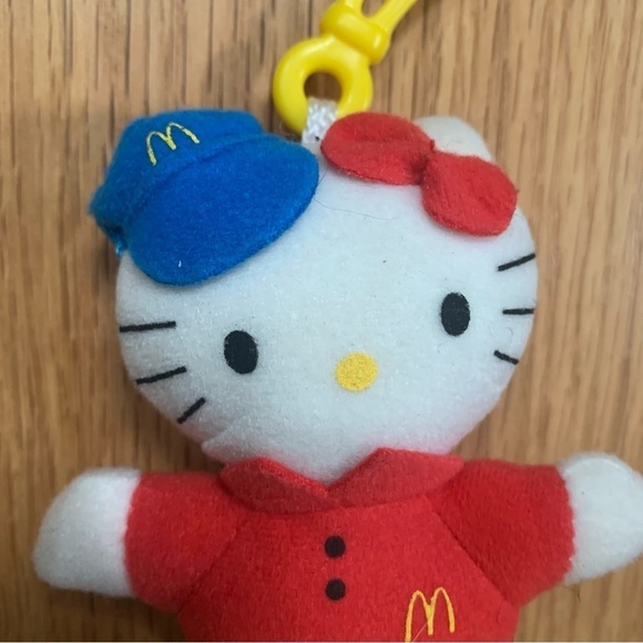 Hello Kitty McDonalds Sanrio 2000 Keychain Small Plush 4 Inches - Picture 3 of 11